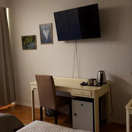 Aparthotel Majoitus Hermanni *